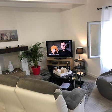 Loue Tres Bel App 75 M2 Deco Modern 150 M Port- Ville Close-Halles-Marche 15Mn Concarneau Dış mekan fotoğraf